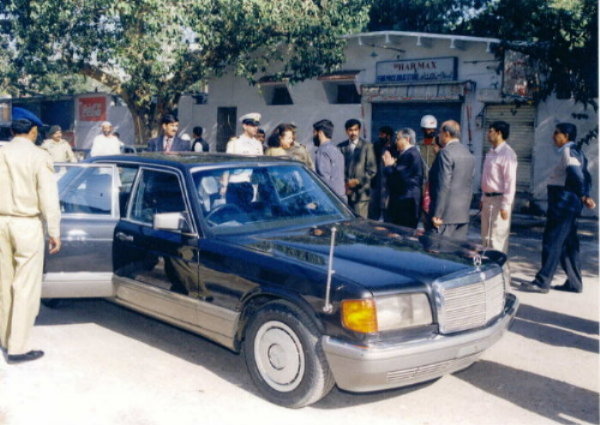 2002-12-31-Inauguration of SMP-00
