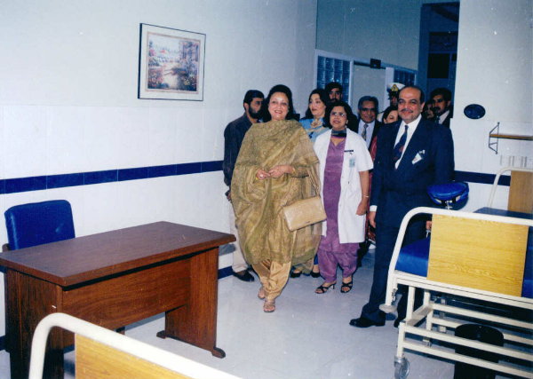 2002-12-31-Inauguration of SMP-11